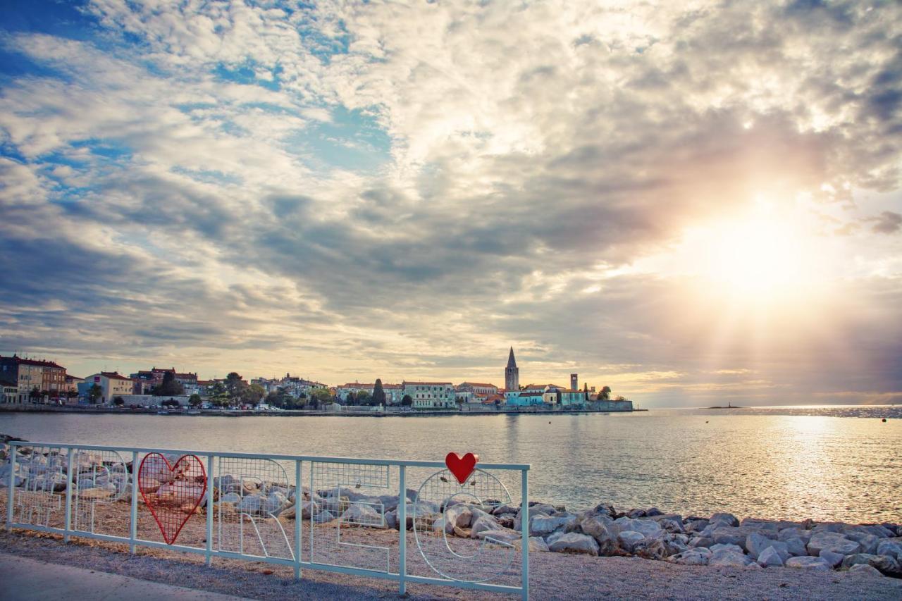 Sea Star With Stunning Sea View Leilighet Poreč Eksteriør bilde